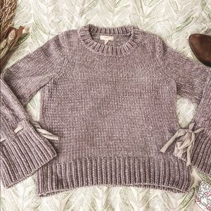 Soft Lavender Bell Sleeved Sweater by Cupid Size S